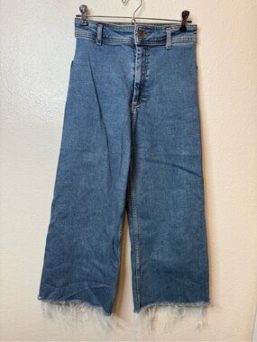 Zara High Rise Wide Leg Raw Hem Blue Jeans Size 4 Capsule Denim Grunge